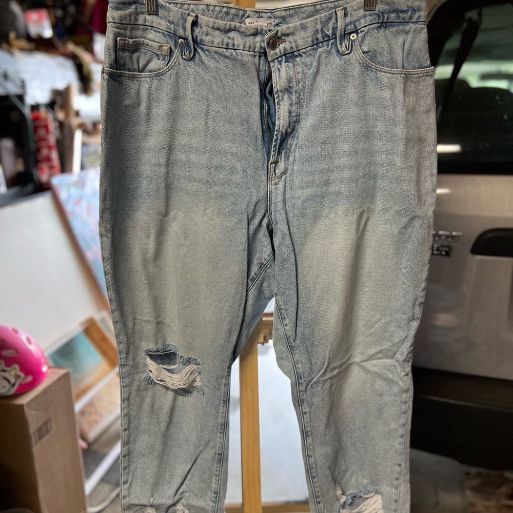 Good American | Stylish Light Blue Distressed Jeans